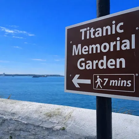 14 Dun Farraige * Cobh